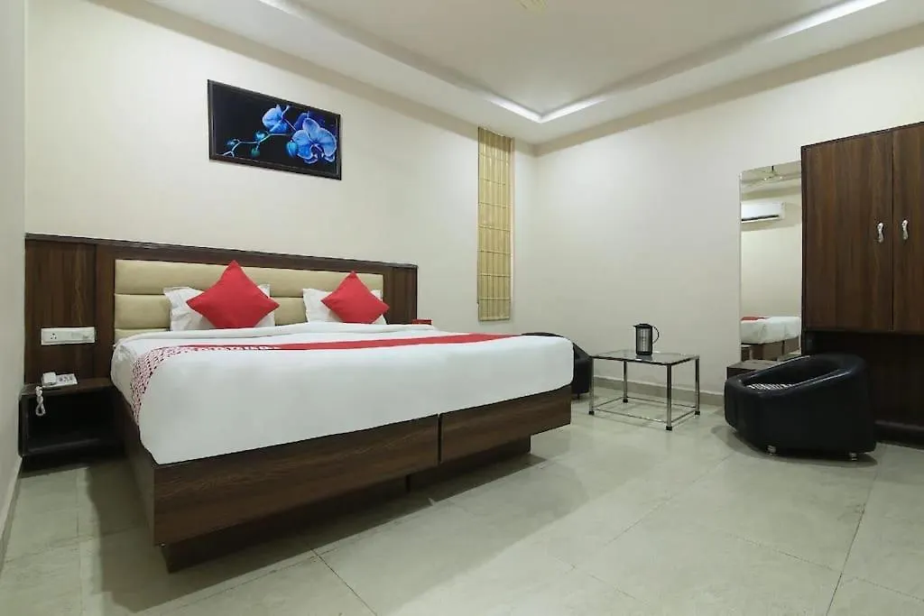Hotel The Orchid Agra  3*, Agra (Uttar Pradesh) India